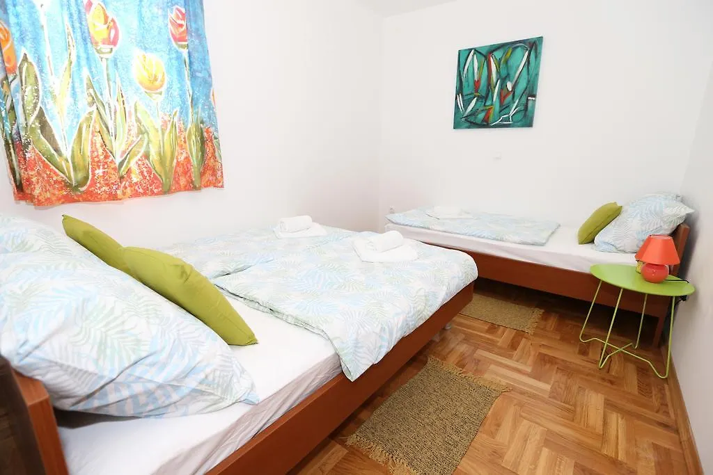 Apartment Harry With Terrace Baska  Baska (Krk)