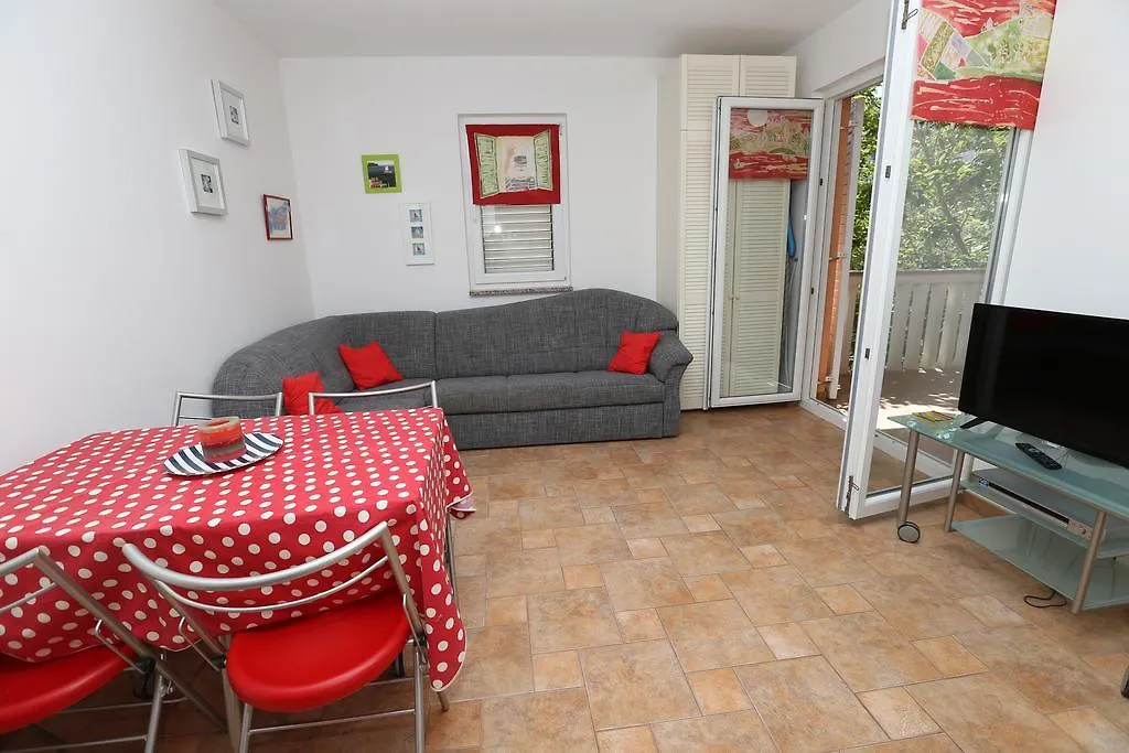 Apartment Harry With Terrace Baska   Baska (Krk)